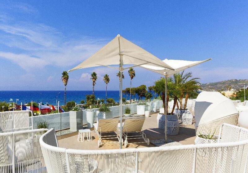 ホテル Olympic Palace