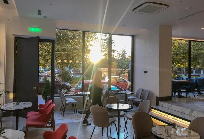 בית מלון כפרי Park