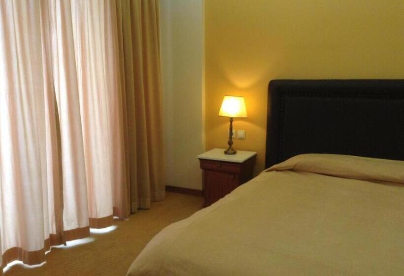 בית מלון כפרי Park