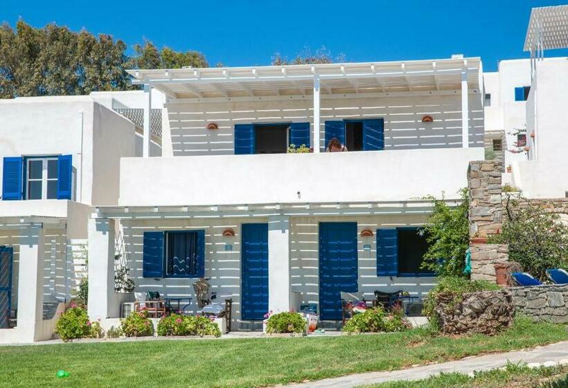 בית מלון כפרי Paros Philoxenia