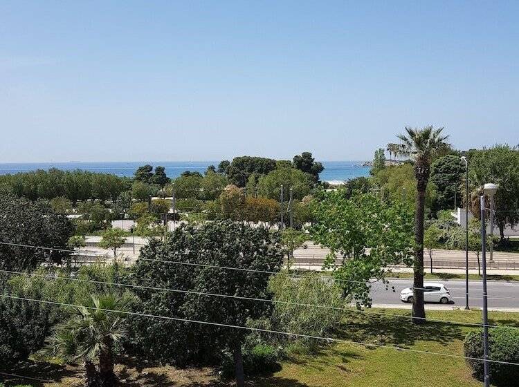 בית מלון כפרי Parthenis Riviera