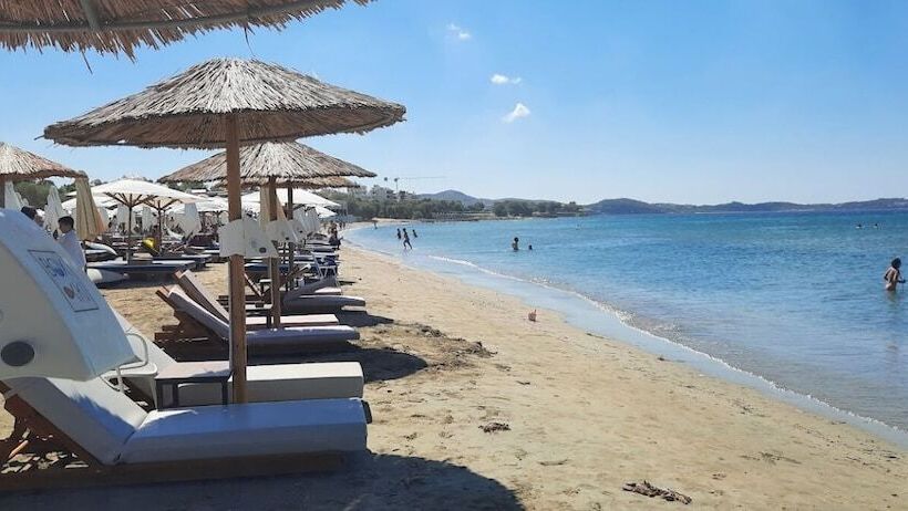 בית מלון כפרי Parthenis Riviera