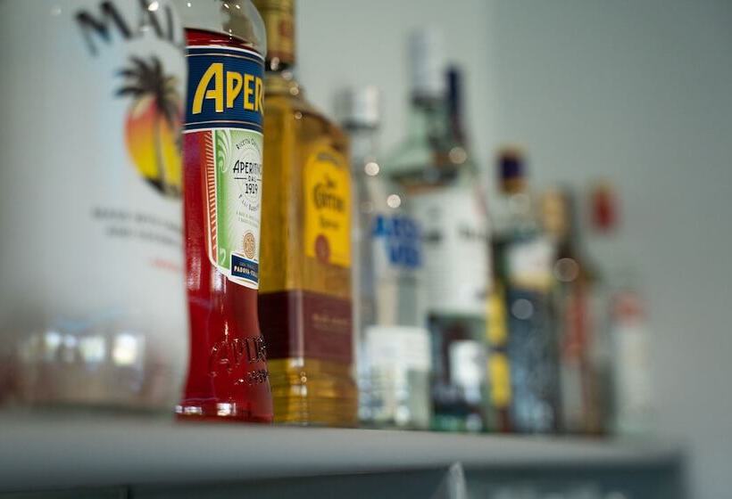 בית מלון כפרי Parthenis Riviera