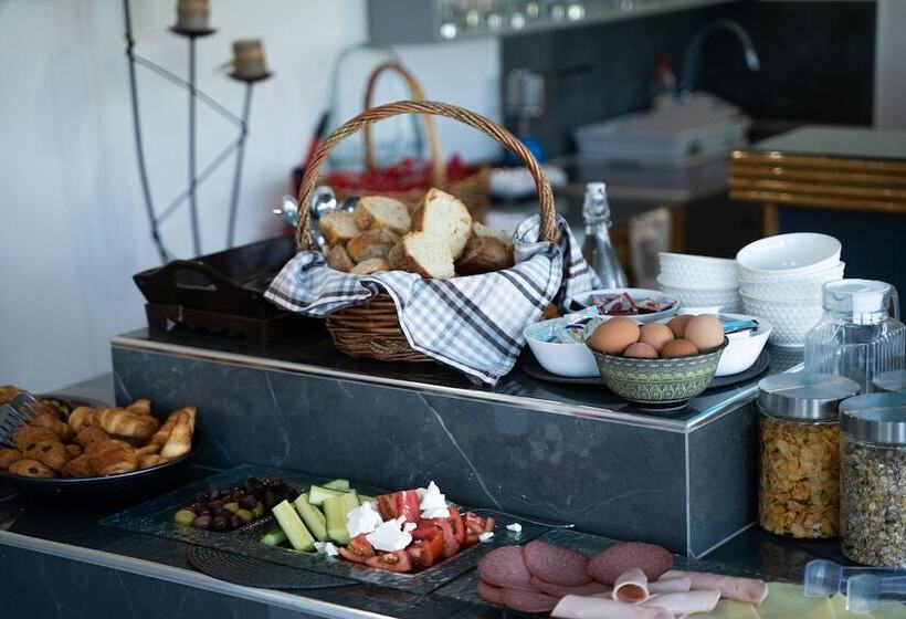 בית מלון כפרי Parthenis Riviera