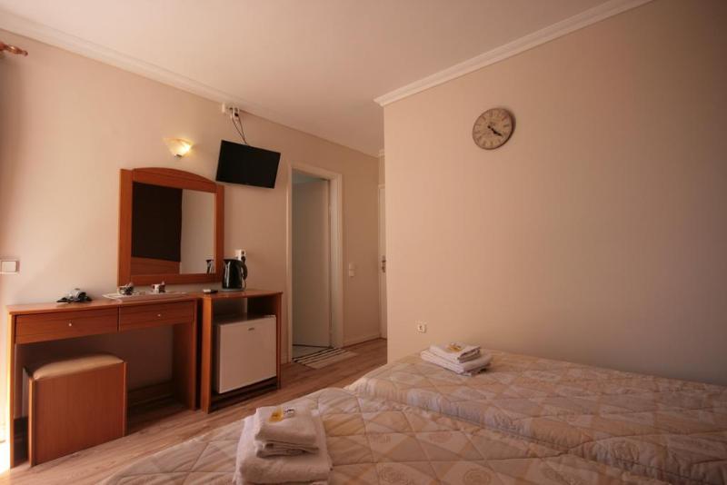 בית מלון כפרי Parthenis Riviera