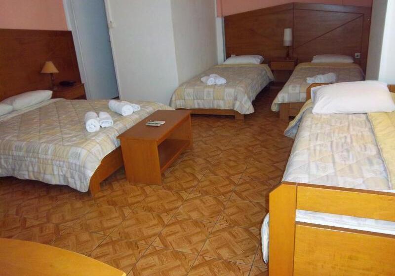 בית מלון כפרי Parthenis Riviera