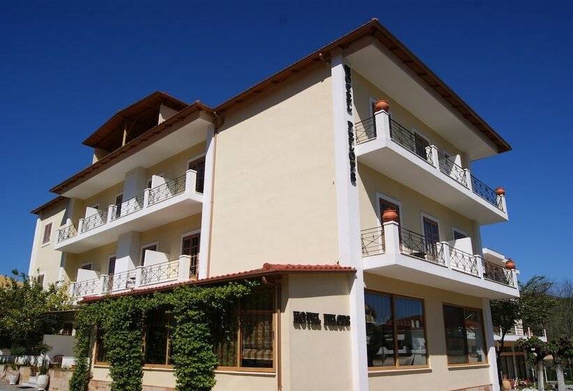 בית מלון כפרי Pelops