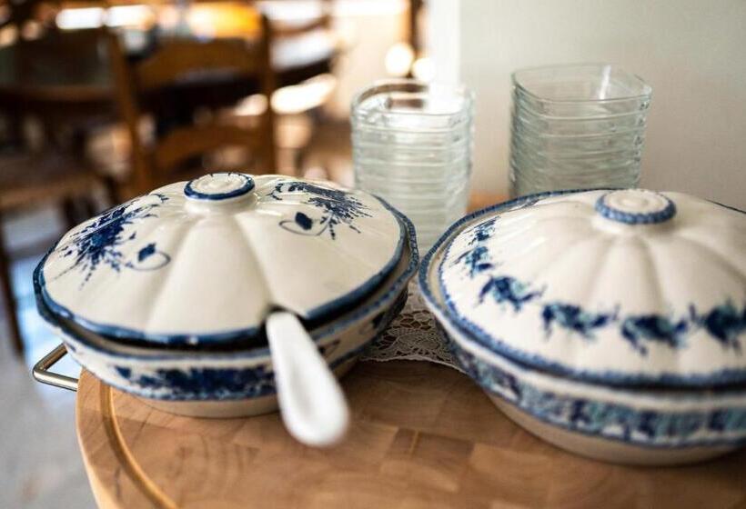 בית מלון כפרי Pelops