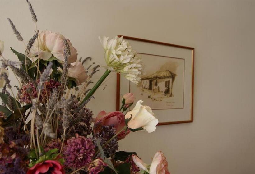 בית מלון כפרי Pelops