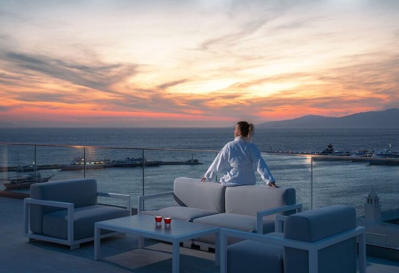 Отель Petasos Chic