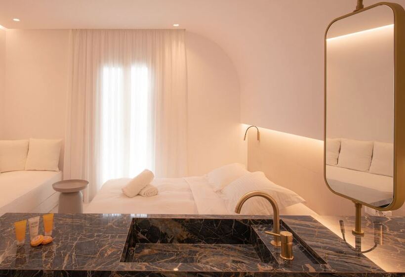 Отель Petasos Chic