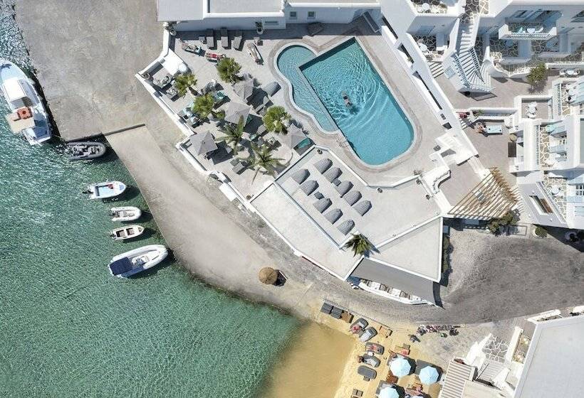 호텔 Petinos Beach