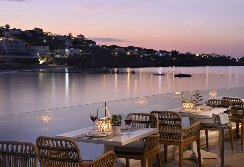 호텔 Petinos Beach