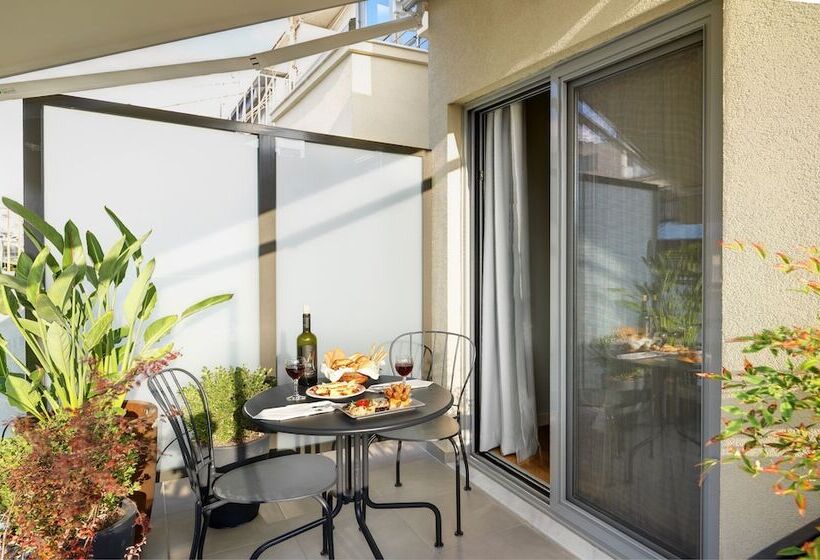 호텔 Phidias Piraeus