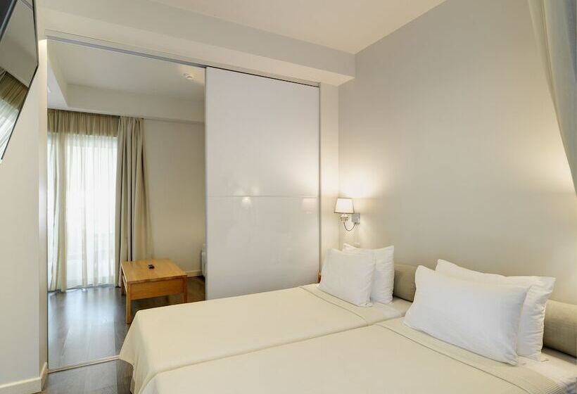 호텔 Phidias Piraeus