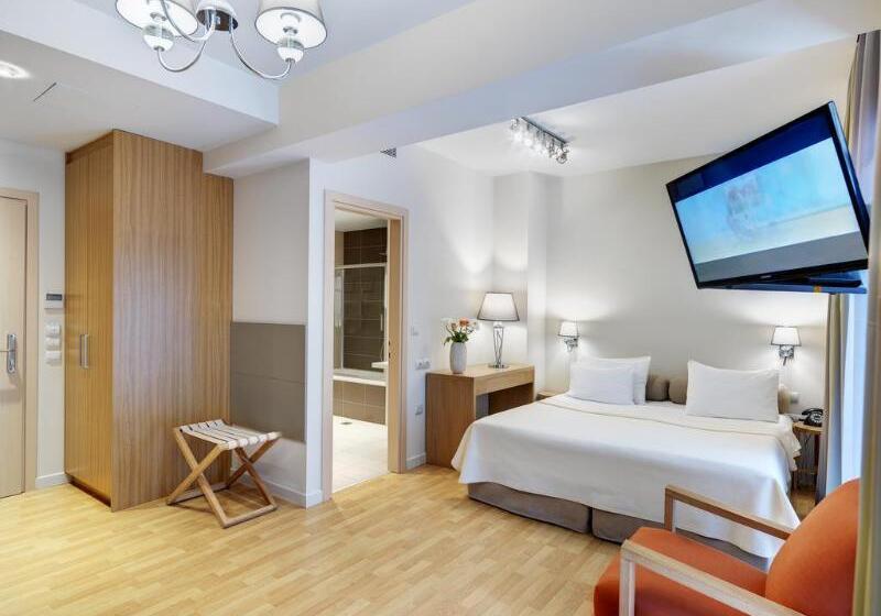 호텔 Phidias Piraeus