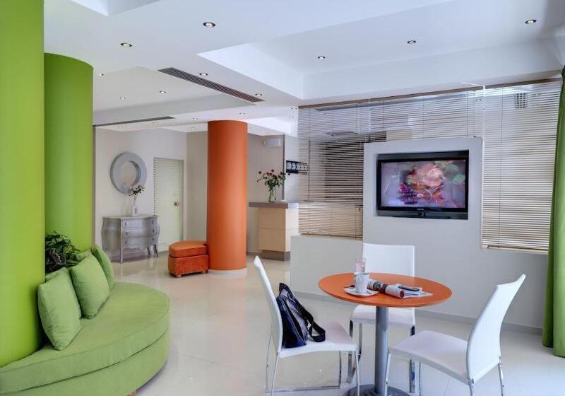 호텔 Phidias Piraeus