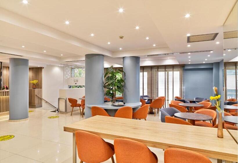 호텔 Phidias Piraeus