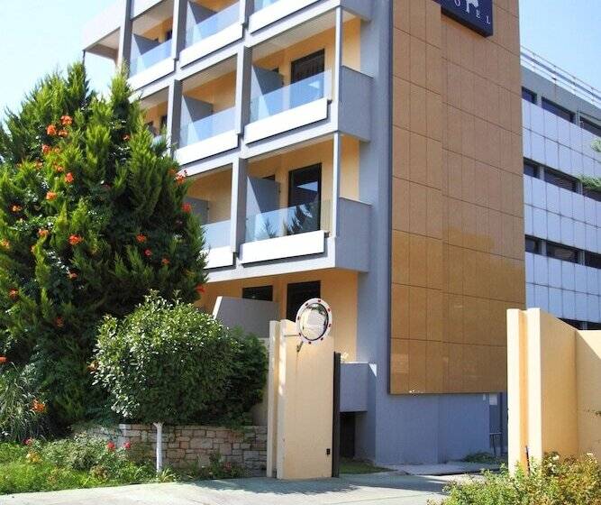 בית מלון כפרי Pines