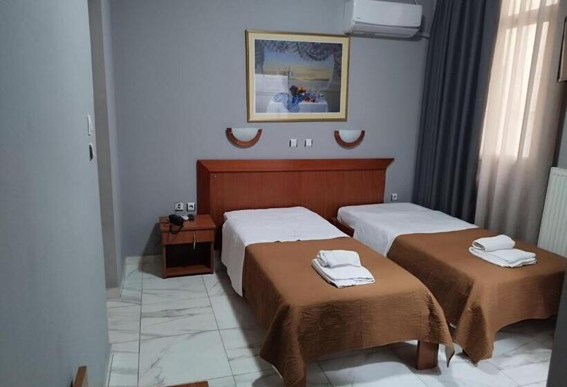 בית מלון כפרי Piraeus Acropole