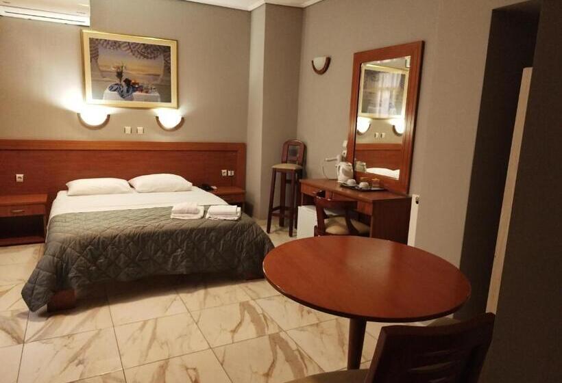 בית מלון כפרי Piraeus Acropole