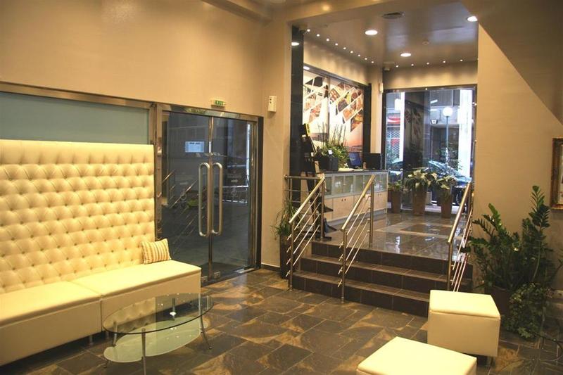 فندق Piraeus City