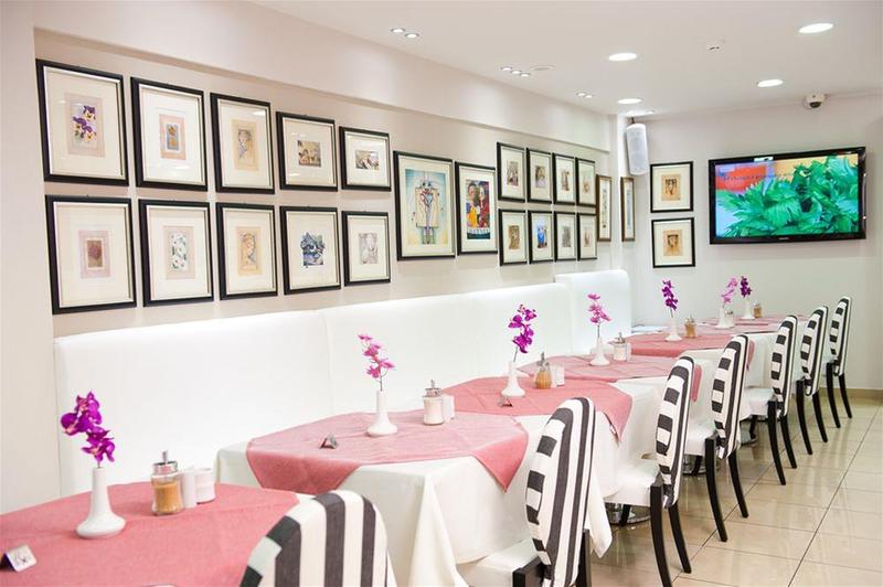 בית מלון כפרי Piraeus City