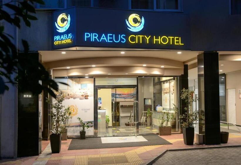 בית מלון כפרי Piraeus City