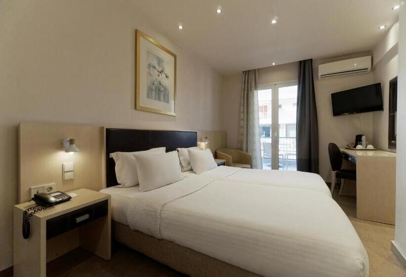 فندق Piraeus City