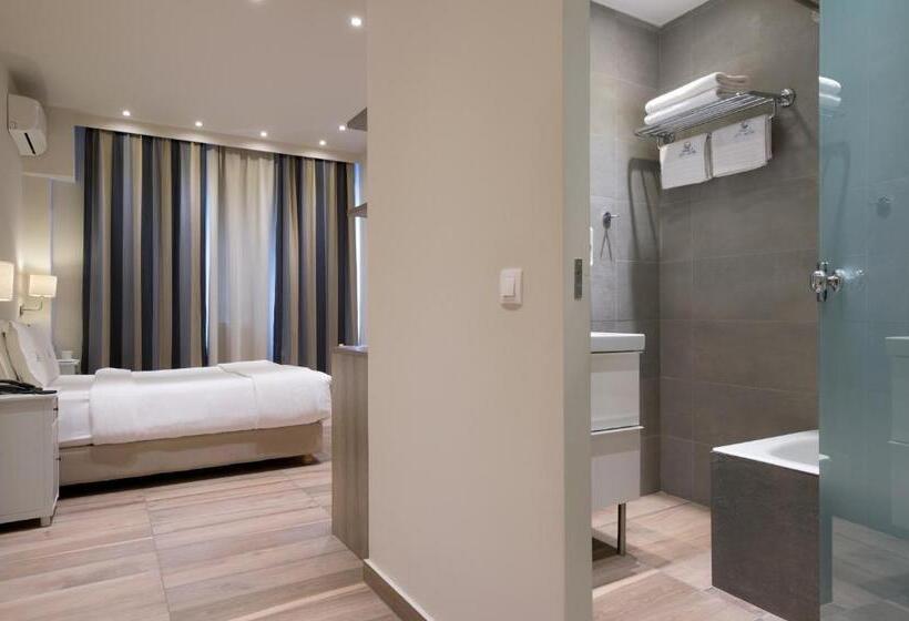 فندق Piraeus City