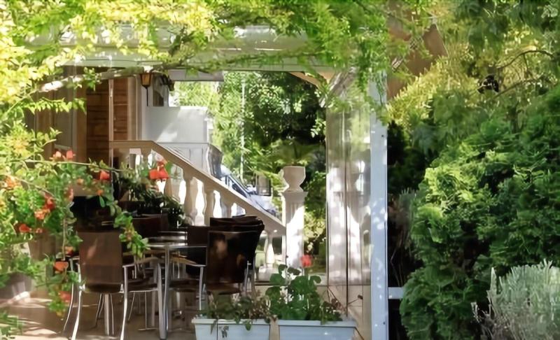 בית מלון כפרי Platon