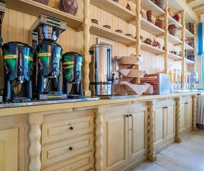 Poseidon Hotel Suites