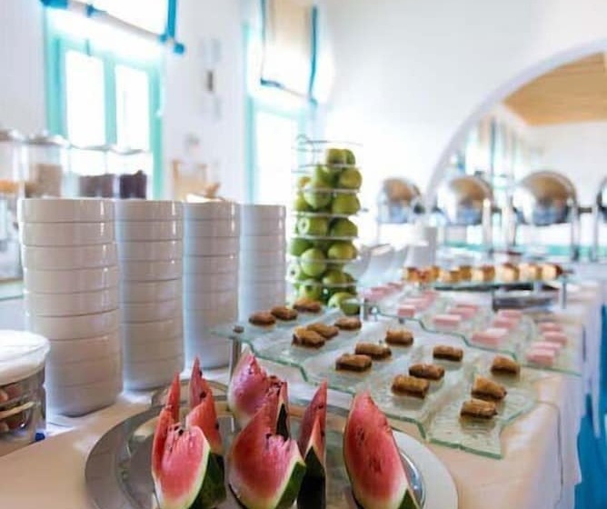 Poseidon Hotel Suites