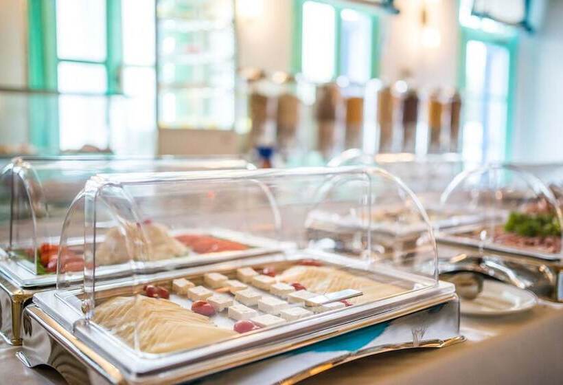 Poseidon Hotel Suites