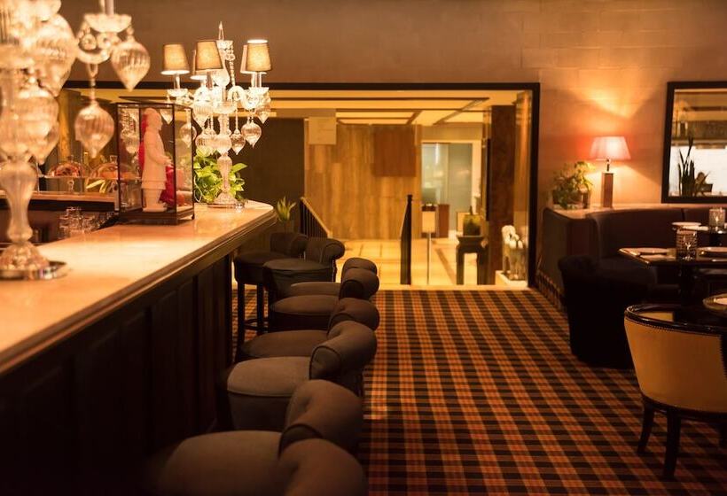 President Hotel Athens