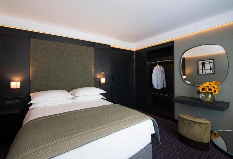 President Hotel Athens