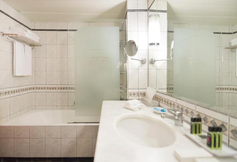 President Hotel Athens