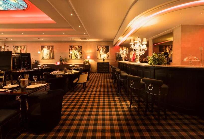 President Hotel Athens