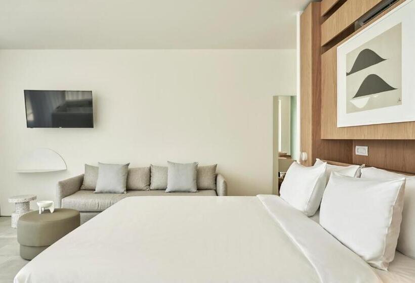 فندق Radisson Resort Plaza Skiathos