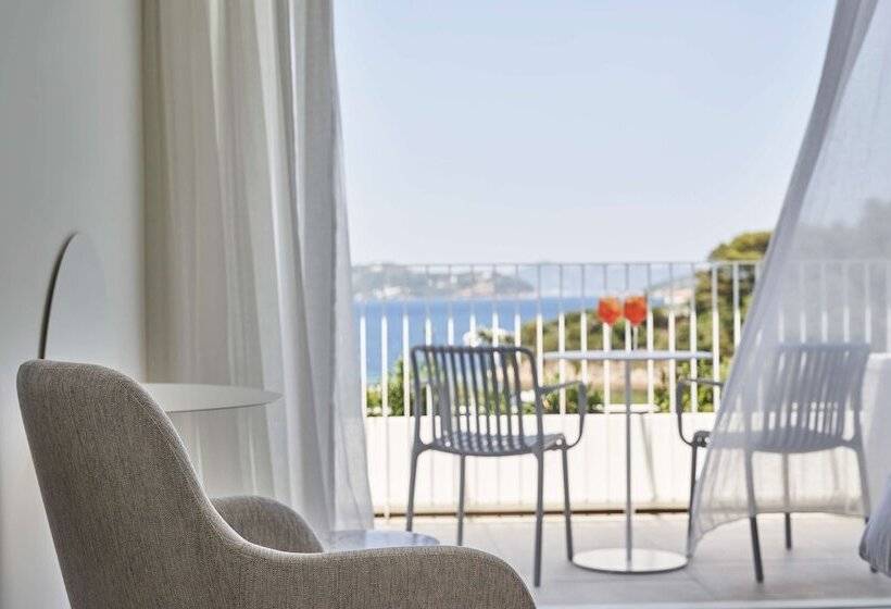 فندق Radisson Resort Plaza Skiathos