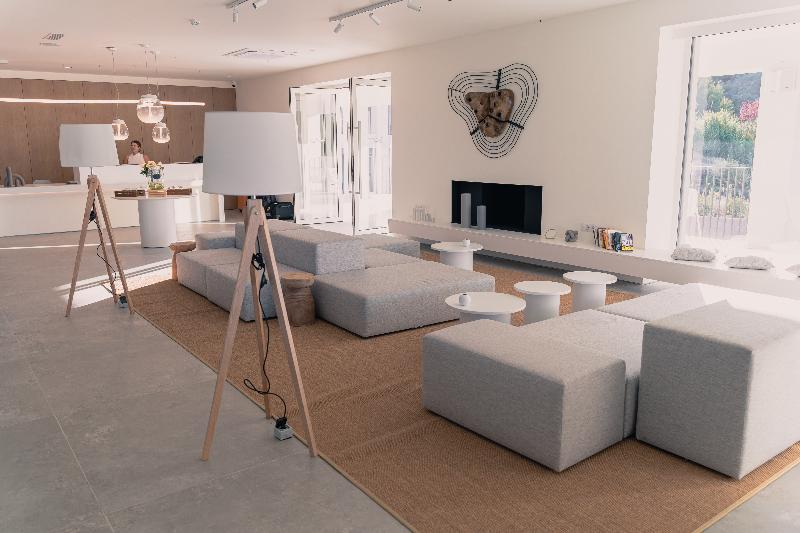 فندق Radisson Resort Plaza Skiathos