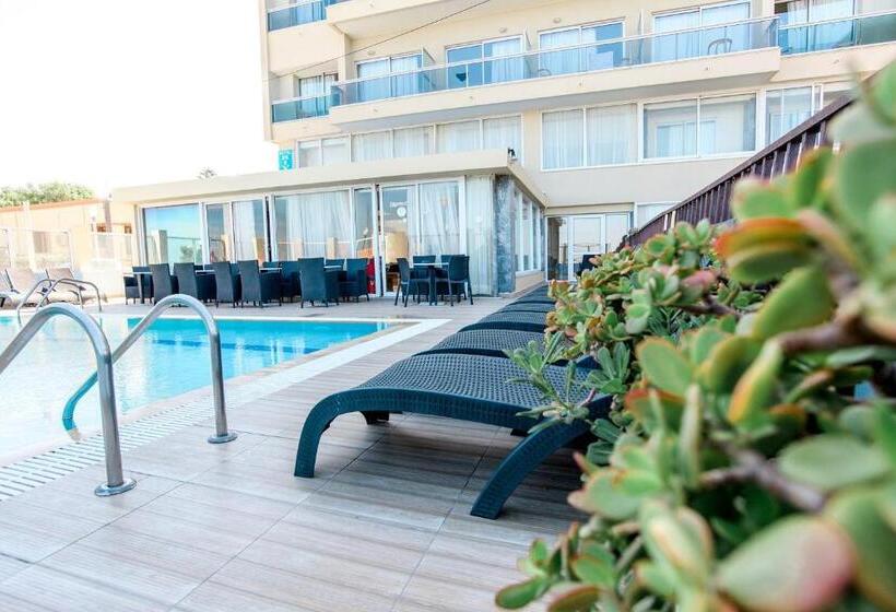 בית מלון כפרי Riviera