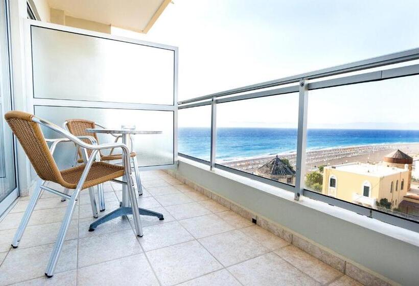 בית מלון כפרי Riviera