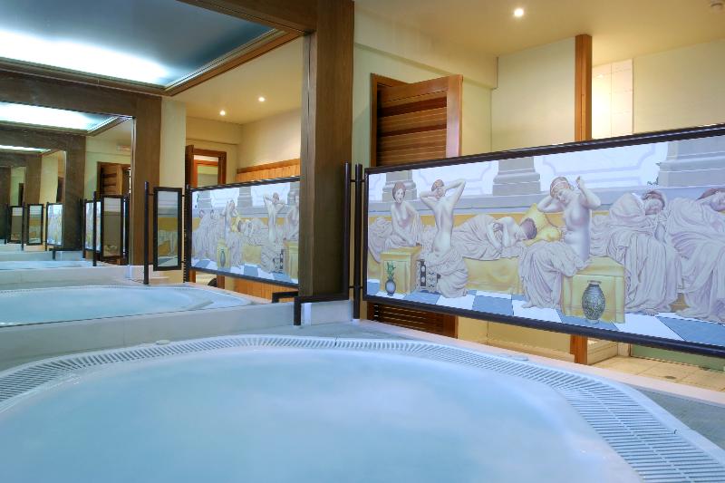 בית מלון כפרי Rodos Palace