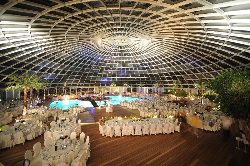 בית מלון כפרי Rodos Palace