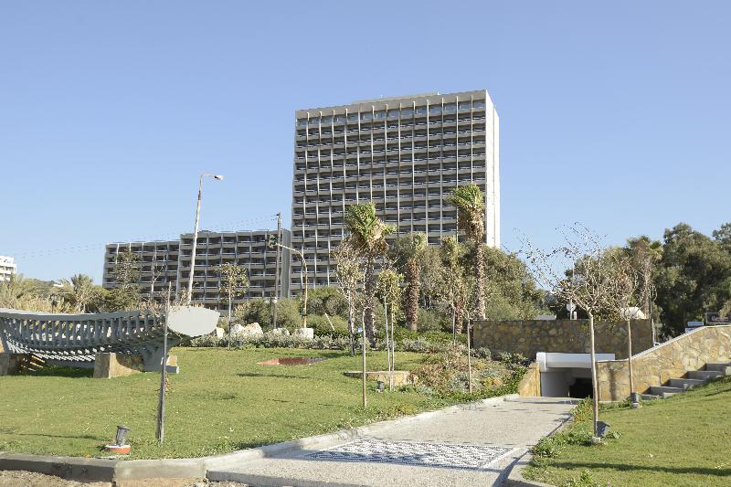 בית מלון כפרי Rodos Palace