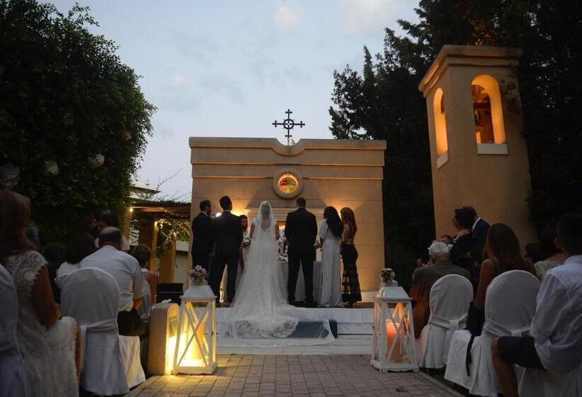 בית מלון כפרי Rodos Palace