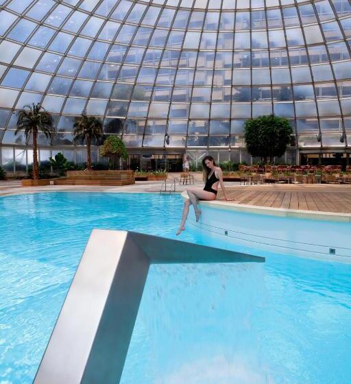 בית מלון כפרי Rodos Palace