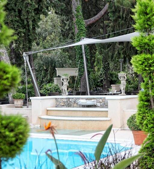 בית מלון כפרי Rodos Park