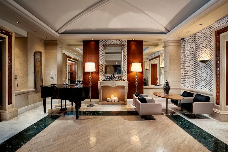 בית מלון כפרי Rodos Park